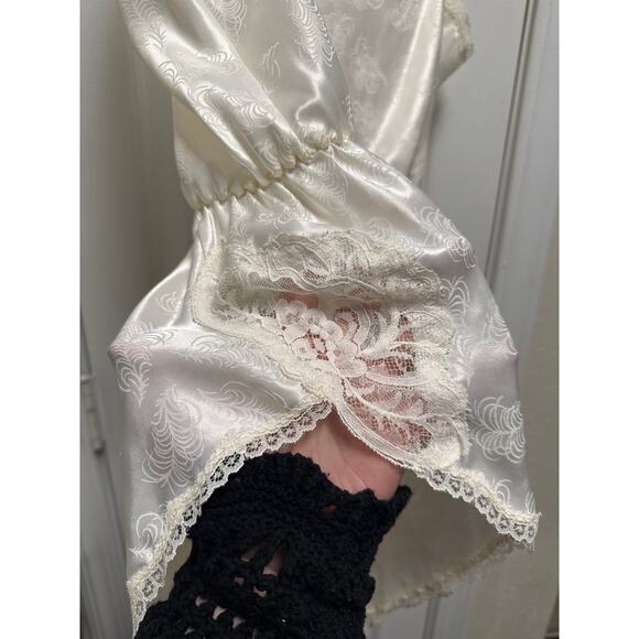 Vintage 70s Barbizon Lace Trim Bow Detail Teddy Lingerie White Size Medium - Picture 5 of 10